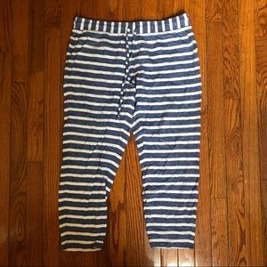 Vineyard Vines Women’s cropped Pants